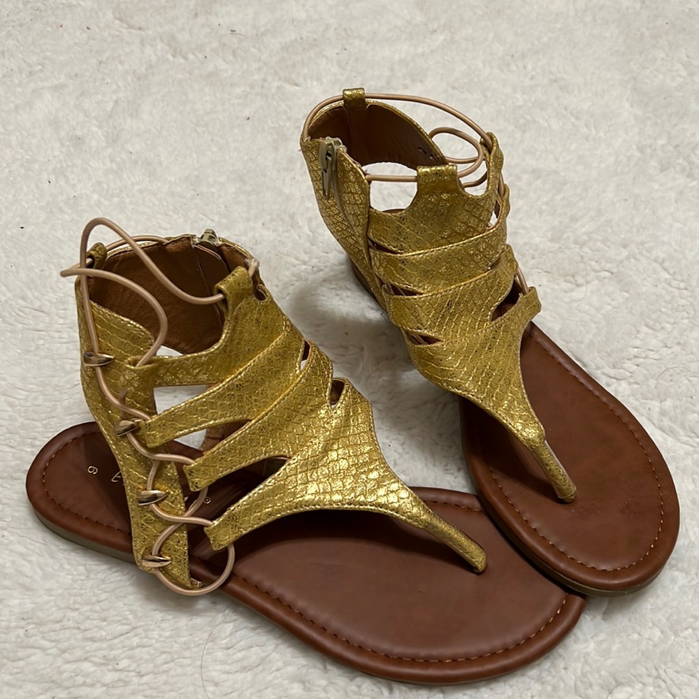 Gold snakeskin sandals - size 9
